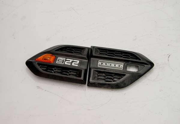 FORD RANGER 2.2 TDCİ ÇIKMA PARÇA FORD  2018 ÇAMURLUK ÜÇGEN PLASTİK